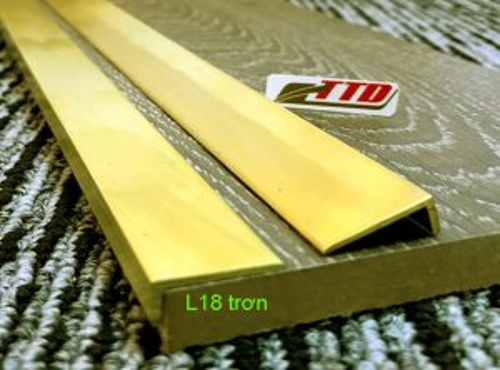 L-shaped trim