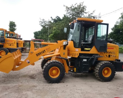 Loader vehicle