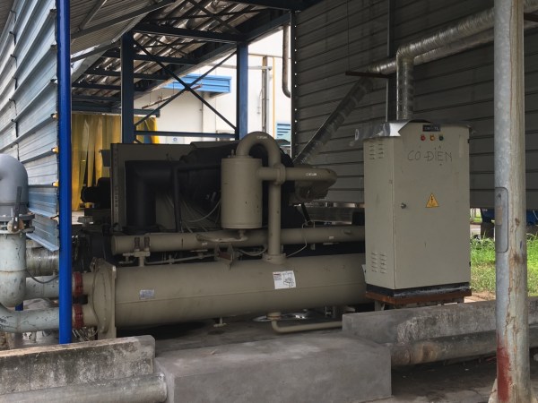 Chiller RTHD Trane for rent