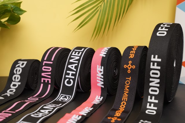 Woven elastic