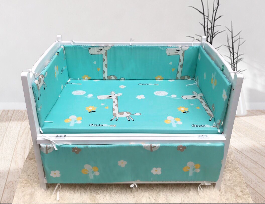 Covering pads for baby crib