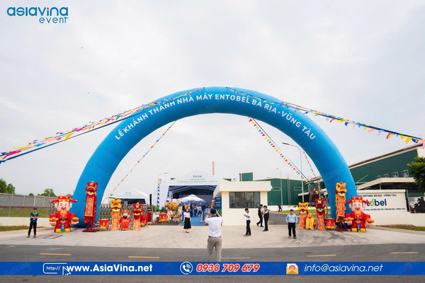 Inflatable arch rental