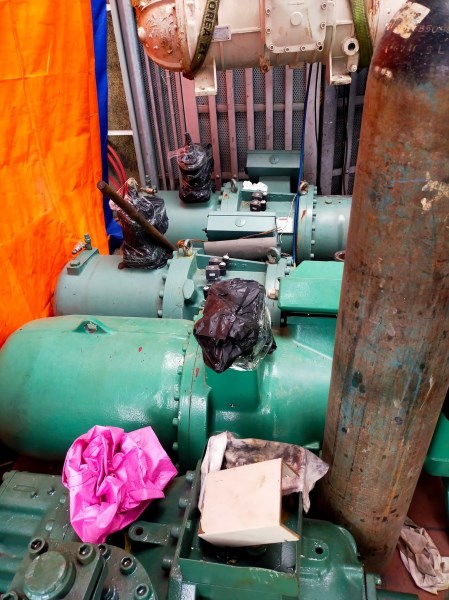 Chiller compressor repair