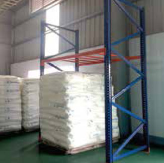 Standalone warehouse shelf