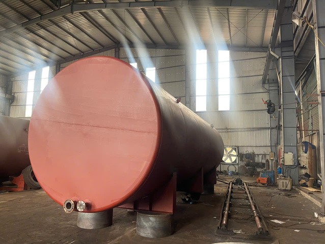 Industrial tank
