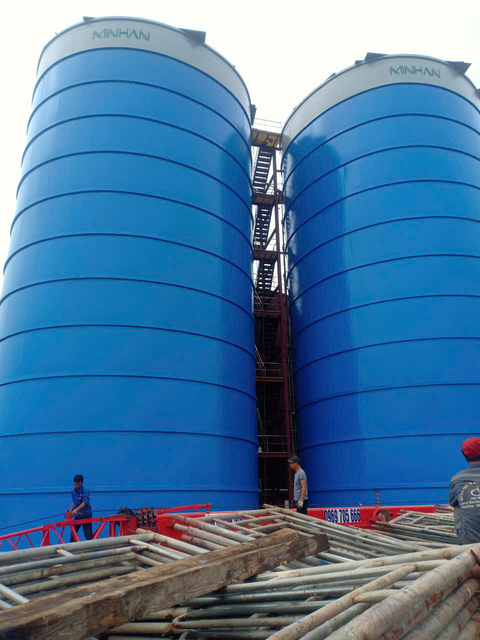 Industrial tank