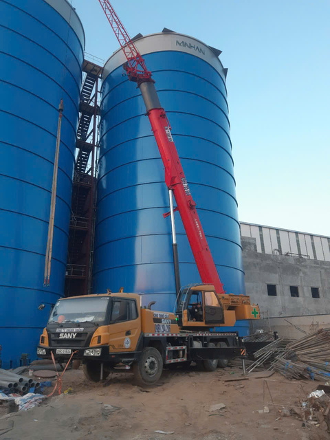 Industrial tank