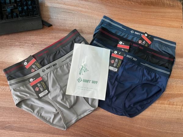 Nhat Huy men underwear