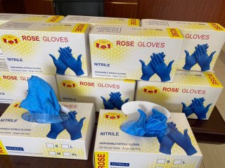 Medical gloves