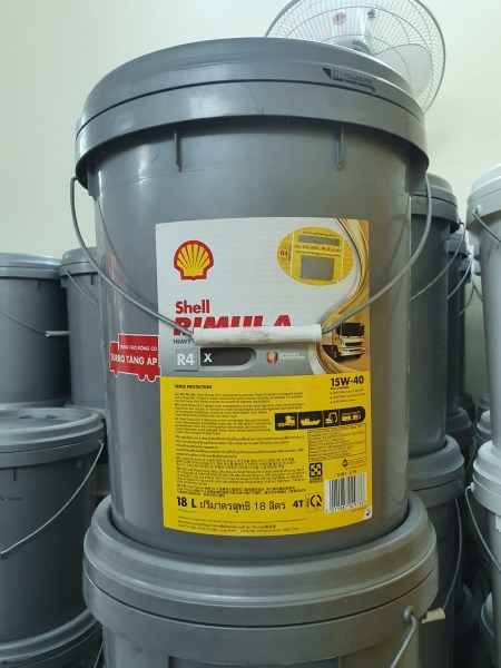 Shell Rimula R4 X Engine Oil