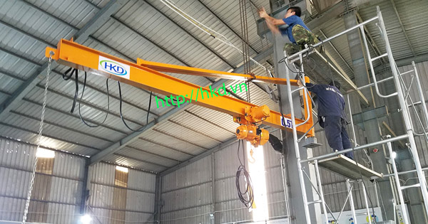 Rotary crane
