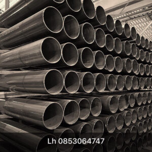 Black round steel pipe
