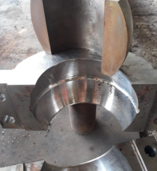 Machine repair and refurbishment services