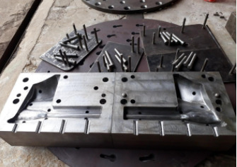 Mold casting services