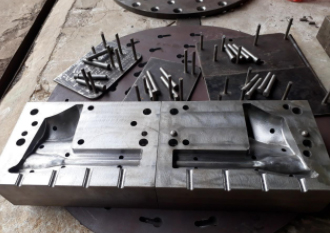 Mold casting services