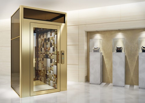 Glass elevator