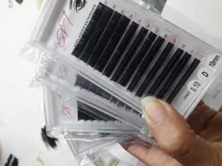 Lashes tray