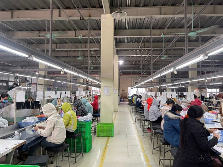 Sneaker manufacturing factory in Luong Son, Hoa Binh