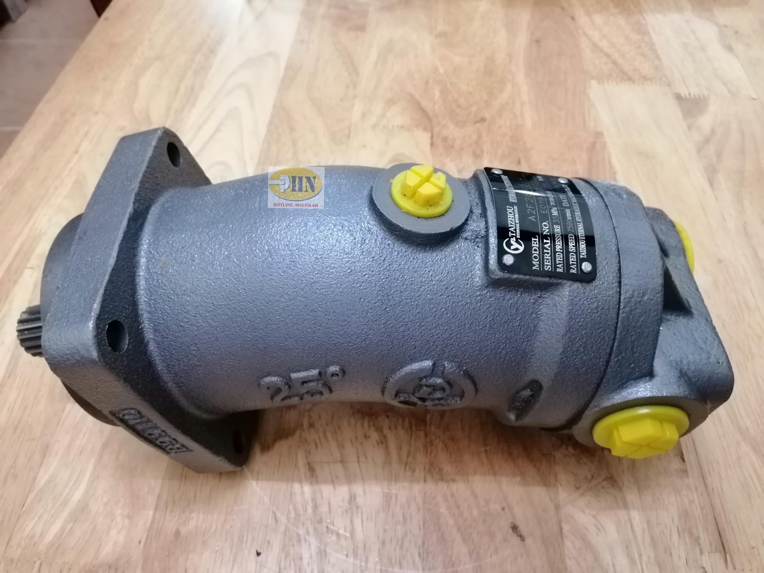 Piston pump