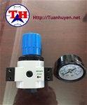 Pneumatic pressure regulator valve
