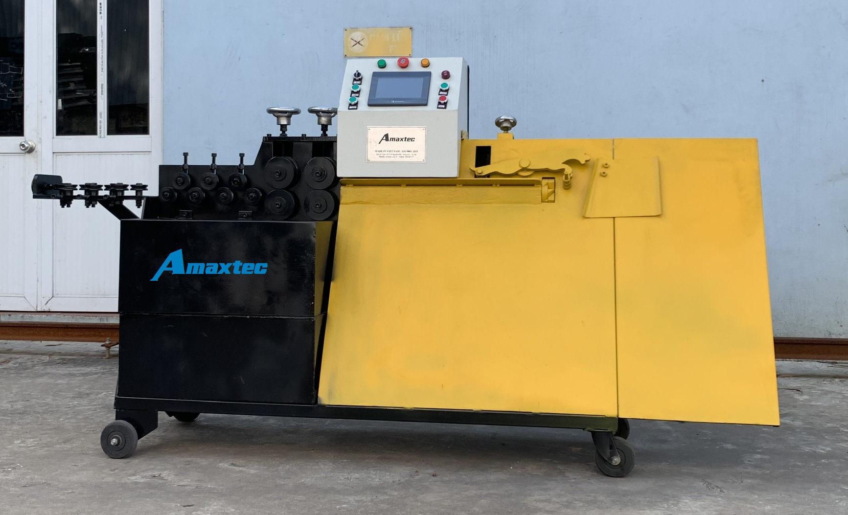 Automatic belt bending machine