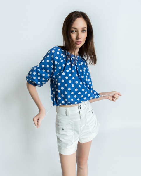 Fashionable Women`s Tops