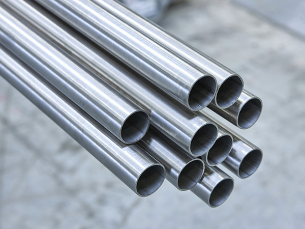 Stainless steel pipe