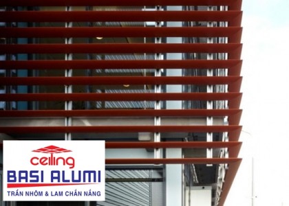 Bullet-shaped sun louvers