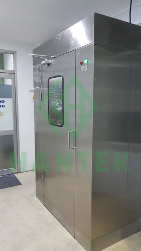 Air shower pass box