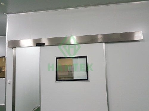 Cleanroom door