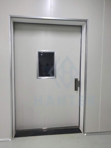 Cleanroom door