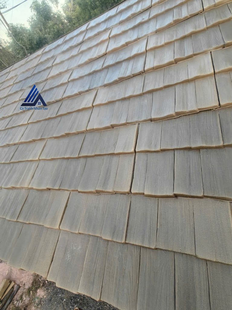 Synthetic wood shingles