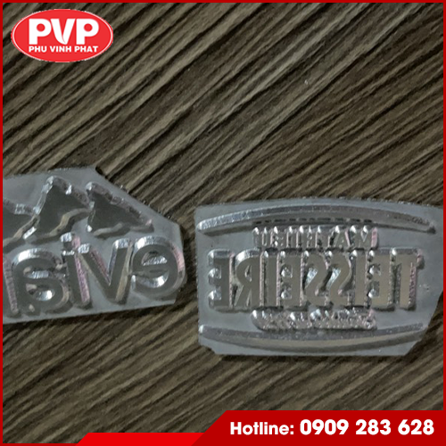 Metal embossing mold