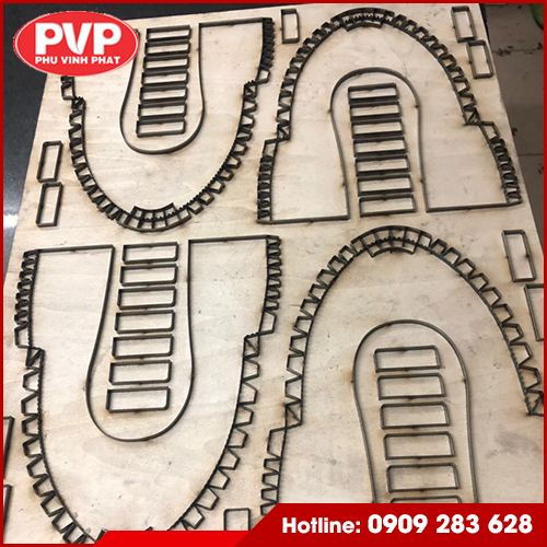 Die cut mold