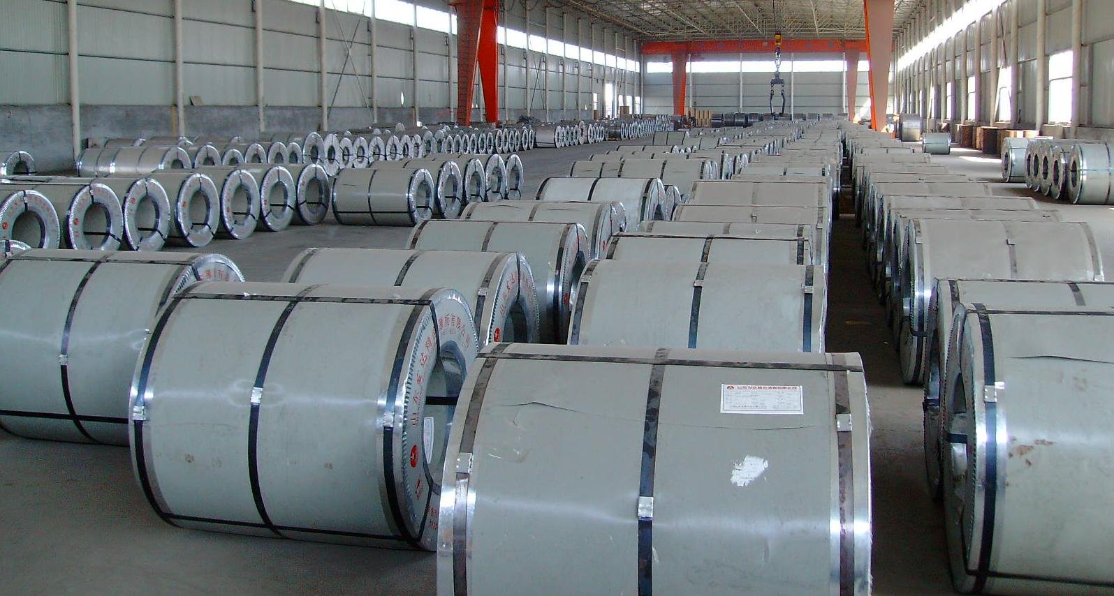 Stainless steel roll