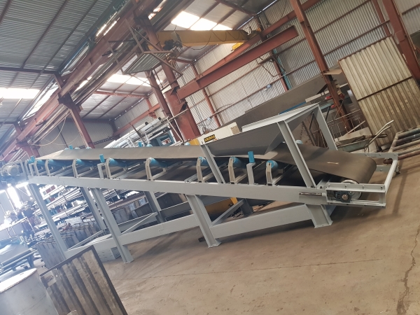 Rubber conveyor