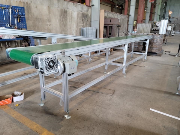 PVC plastic conveyor