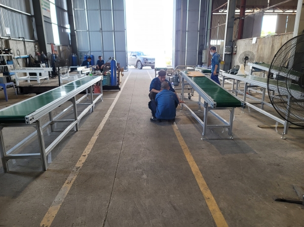 PVC plastic conveyor