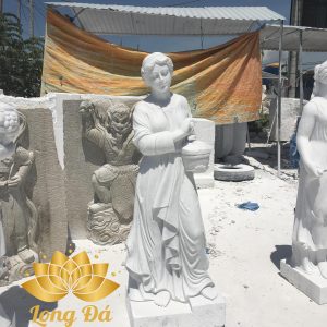Girl statue