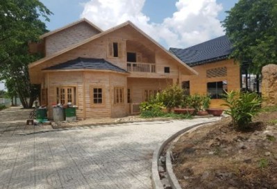 Pre-engineered steel building construction