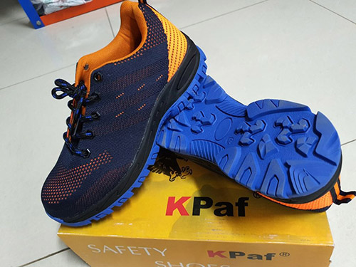 Safety shoes