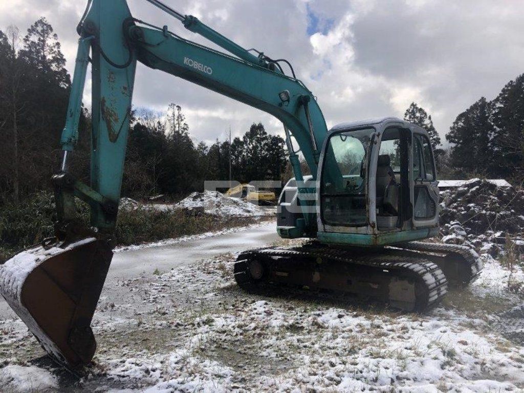 Kobelco chain excavator