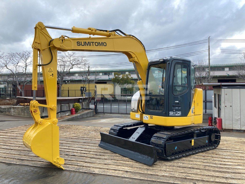 Sumitomo chain excavator