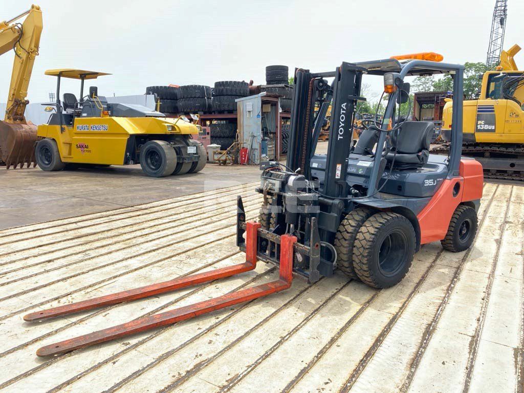 Toyota engine forklift