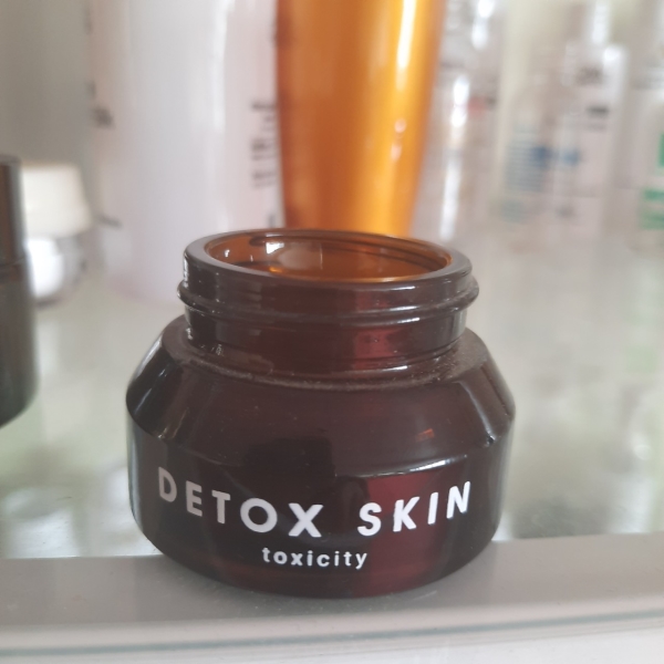 Cosmetic jar printing