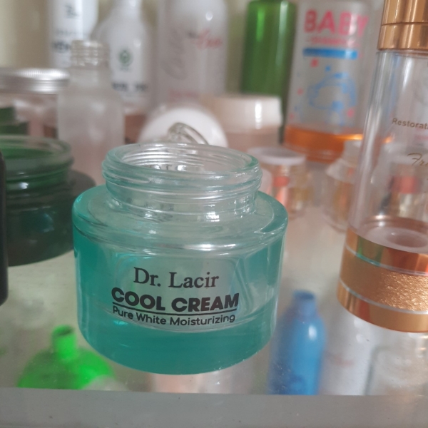 Cosmetic jar printing