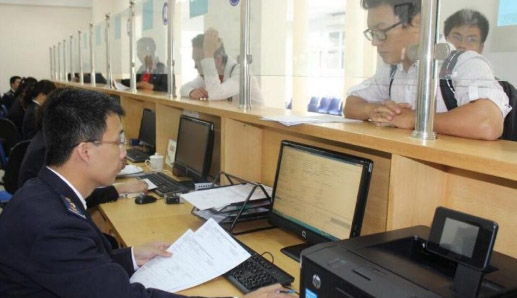 Customs service for import and export of machinery