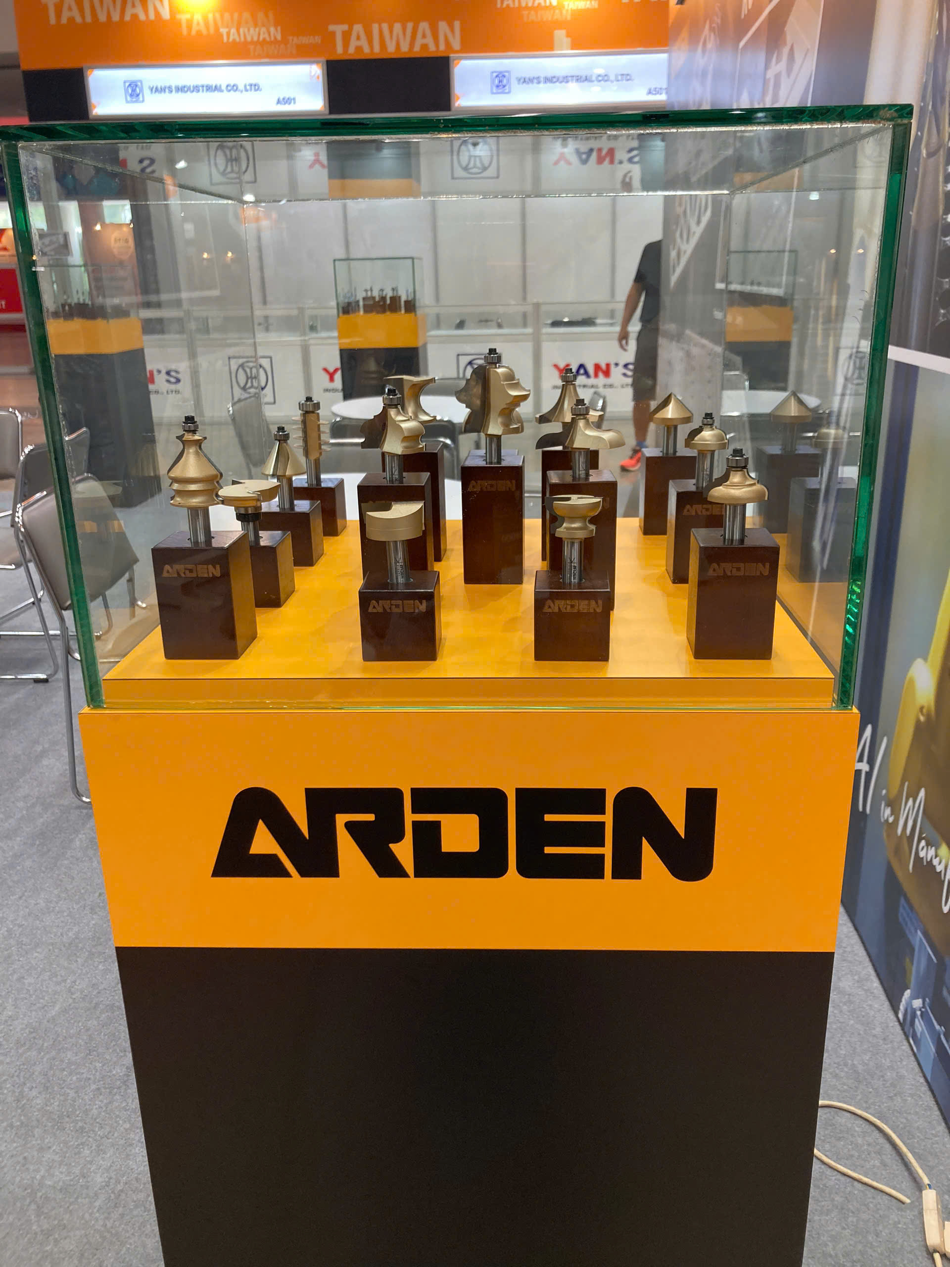 ARDEN company image