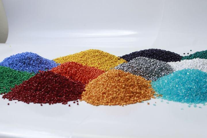 Color masterbatch