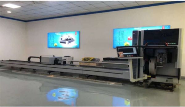 Laser tube cutting machine
